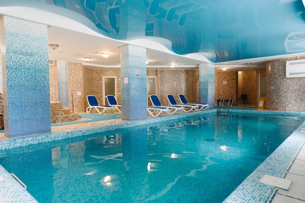 Svityaz Resort Truskavets Buitenkant foto