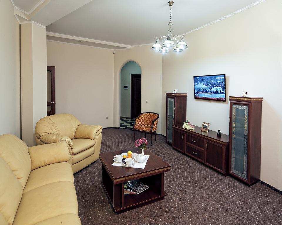 Svityaz Resort Truskavets Buitenkant foto